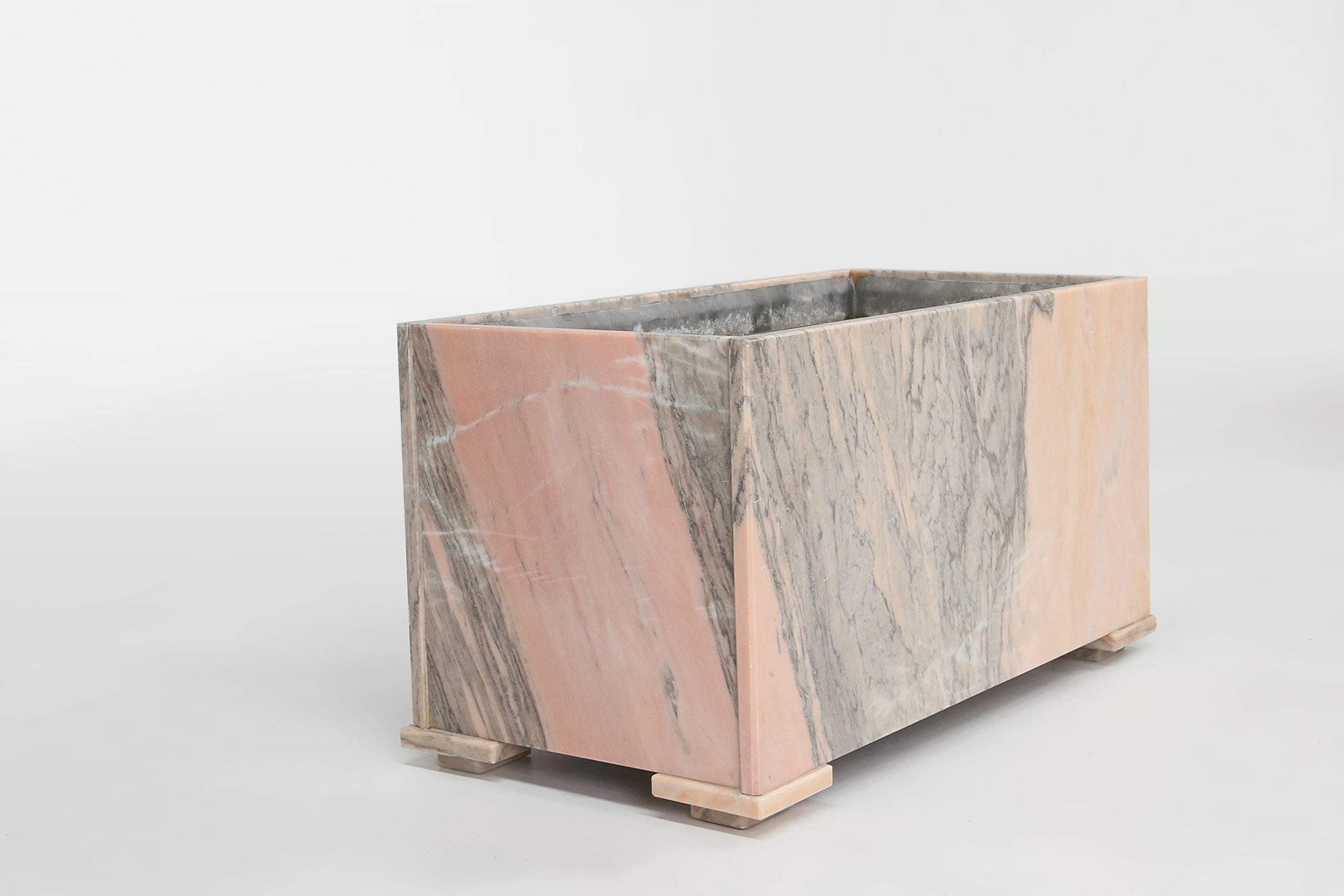 Large planter in pink marble, Belgium ca. 1980thumbnail